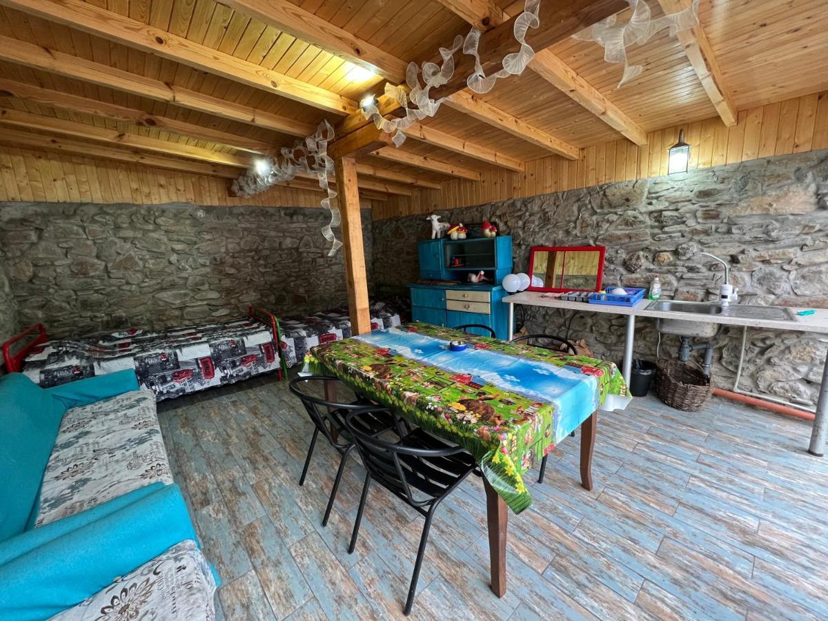 Отель Цяла Ваканционна Къща- Florina Houses Goranovtsi Экстерьер фото